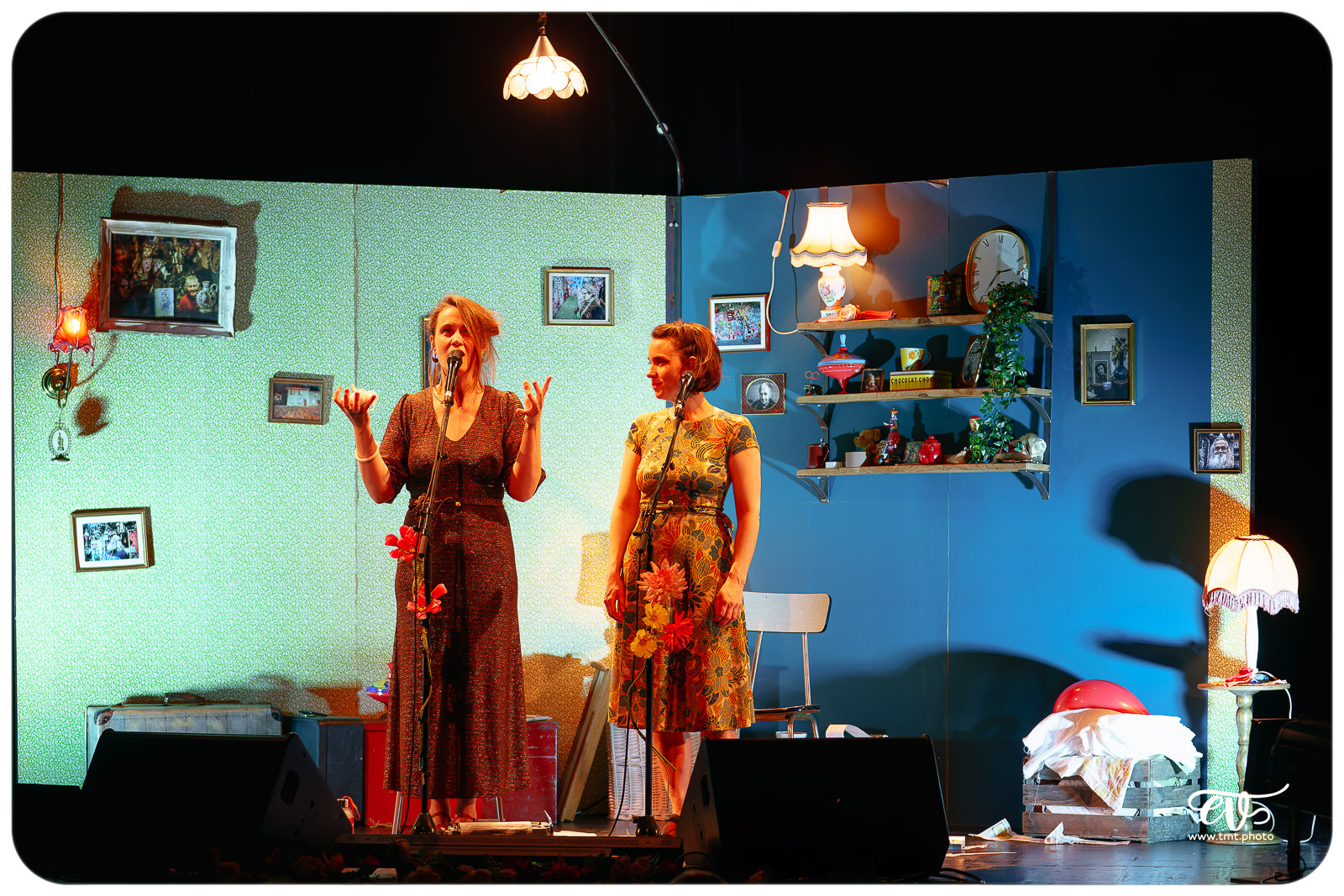 LES GÉANTES (LE DUO DU BAS)